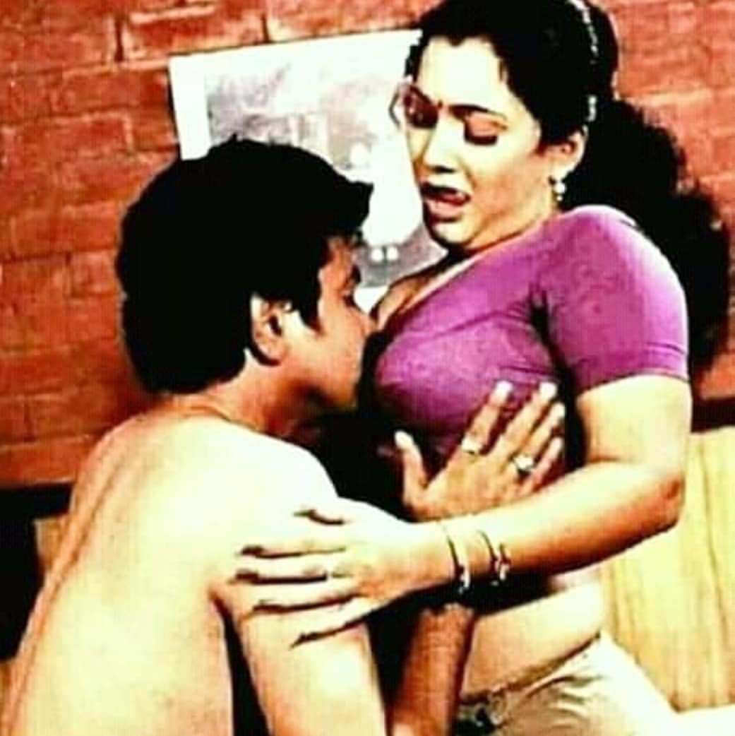 ছাত্রী ও পাড়াত বোন কে চুদা
